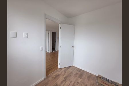 Quarto 2 de apartamento para alugar com 2 quartos, 38m² em Vila Independência, São Paulo