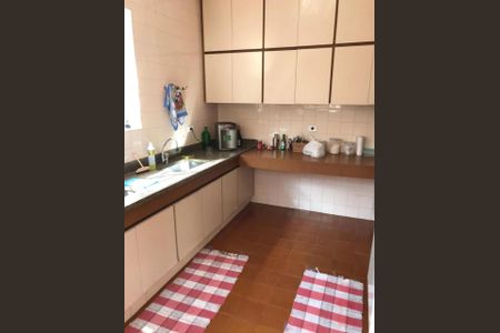 Casa à venda com 350m², 4 quartos e 4 vagasFoto 18
