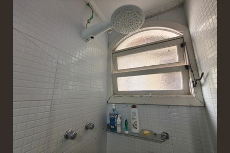 Casa de condomínio à venda com 250m², 3 quartos e 1 vagaBanheiro Social