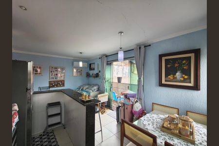 Casa de condomínio à venda com 250m², 3 quartos e 1 vagaExtensão Cozinha / Quarto / Sala