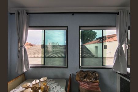Casa de condomínio à venda com 250m², 3 quartos e 1 vagaJanela - Extensão Cozinha / Quarto / Sala