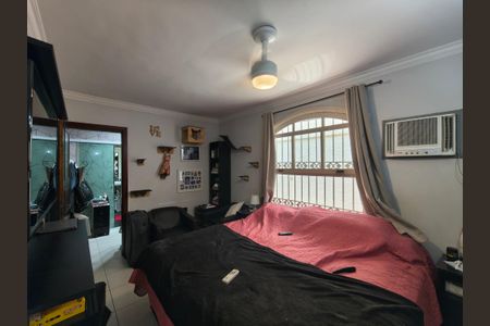 Casa de condomínio à venda com 250m², 3 quartos e 1 vagaQuarto 2 Suite