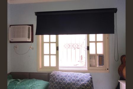 Casa de condomínio à venda com 250m², 3 quartos e 1 vagaJanela - Quarto 3