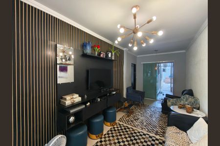 Sala de casa de condomínio à venda com 3 quartos, 250m² em Taquara, Rio de Janeiro