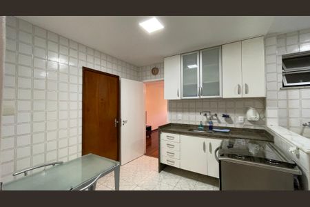 Apartamento à venda com 91m², 2 quartos e 1 vagaCozinha