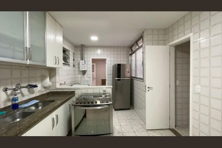 Apartamento à venda com 91m², 2 quartos e 1 vagaCozinha