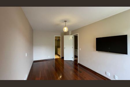 Apartamento à venda com 91m², 2 quartos e 1 vagaSuite