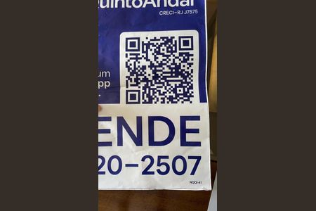 Apartamento à venda com 91m², 2 quartos e 1 vagaPlaquinha