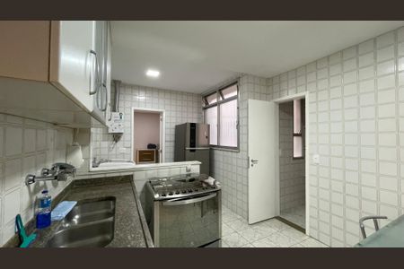Apartamento à venda com 91m², 2 quartos e 1 vagaCozinha