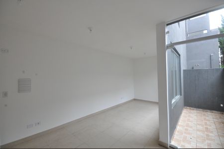Studio para alugar com 31m², 1 quarto e sem vagaSala/Quarto