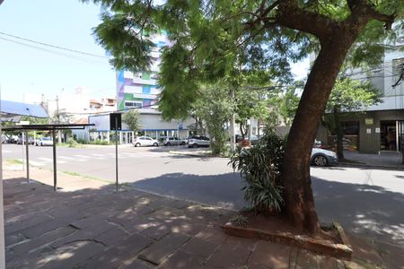 Vista do Quarto 1 de apartamento para alugar com 2 quartos, 86m² em Santa Cecília, Porto Alegre