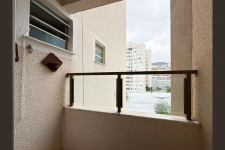 Apartamento para alugar com 65m², 3 quartos e 2 vagasVaranda