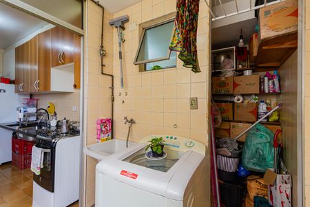 Apartamento à venda com 80m², 3 quartos e 1 vagaÁrea de Serviço