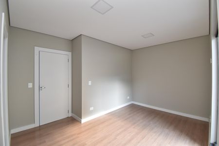 Casa de condomínio para alugar com 119m², 3 quartos e 2 vagasSuíte