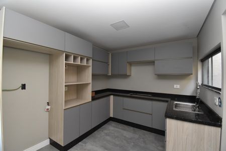 Casa de condomínio para alugar com 119m², 3 quartos e 2 vagasCozinha