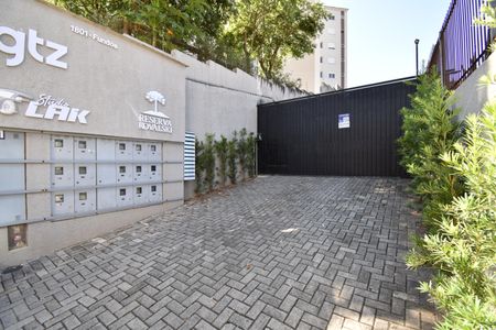 Casa de condomínio para alugar com 119m², 3 quartos e 2 vagasFachada
