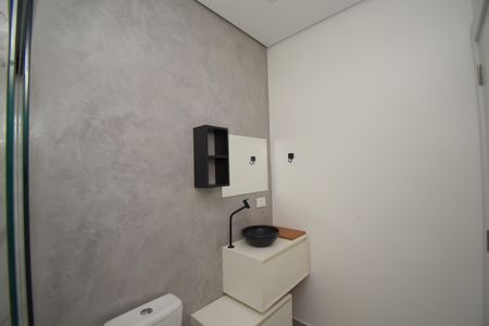 Casa de condomínio para alugar com 119m², 3 quartos e 2 vagasBanheiro da Suíte