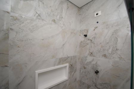 Casa de condomínio para alugar com 119m², 3 quartos e 2 vagasBanheiro da Suíte