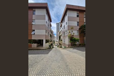 Apartamento para alugar com 78m², 2 quartos e 1 vaga