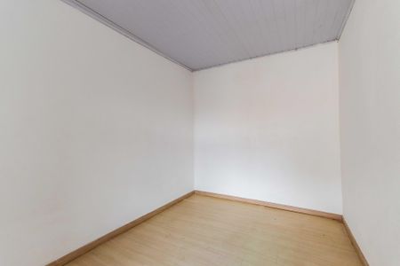 Quarto 2 de casa para alugar com 2 quartos, 29m² em Jardim Joao Xxiii, São Paulo