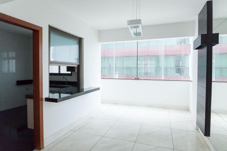 Apartamento para alugar com 140m², 4 quartos e 3 vagassala