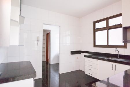 Apartamento para alugar com 140m², 4 quartos e 3 vagasCozinha