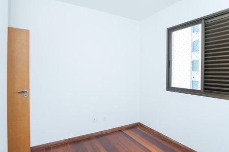Apartamento para alugar com 140m², 4 quartos e 3 vagasquarto 2