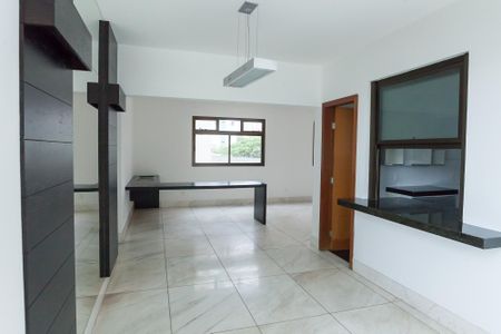 Apartamento para alugar com 140m², 4 quartos e 3 vagassala