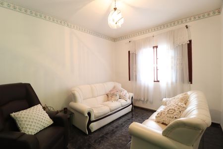 Sala 1 de casa para alugar com 6 quartos, 300m² em Martins, Uberlândia