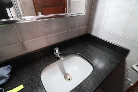 Casa para alugar com 300m², 6 quartos e 2 vagasBanheiro do Quarto 4