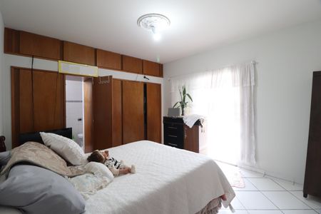 Casa para alugar com 300m², 6 quartos e 2 vagasQuarto 2 - Suíte