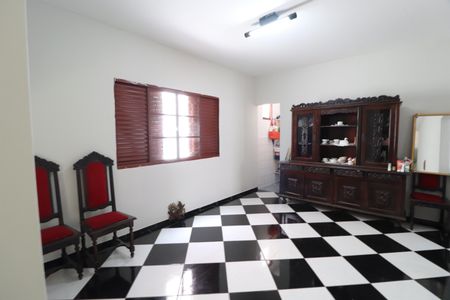 Casa para alugar com 300m², 6 quartos e 2 vagasSala 3