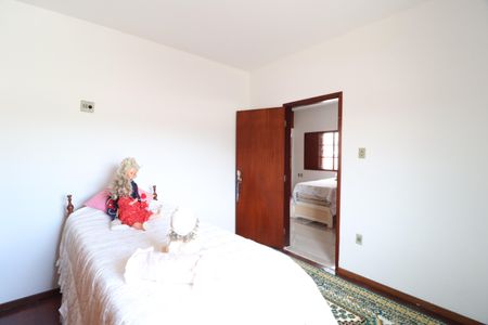 Casa para alugar com 300m², 6 quartos e 2 vagasQuarto 5