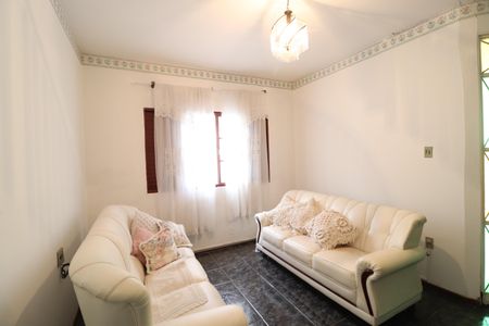 Casa para alugar com 300m², 6 quartos e 2 vagasSala 1