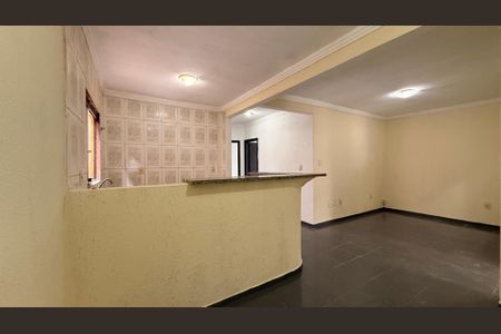 Casa para alugar com 123m², 3 quartos e 2 vagasCopa