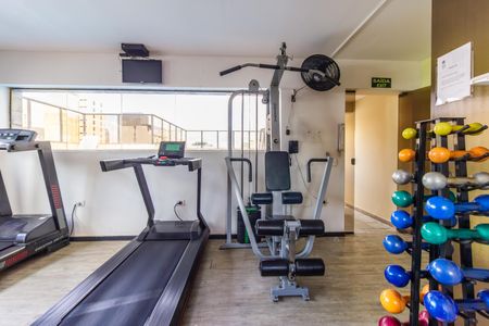 Apartamento para alugar com 50m², 1 quarto e 1 vaga Apartamento para alugar com 50m², 1 quarto e 1 vagaÁrea comum - Academia