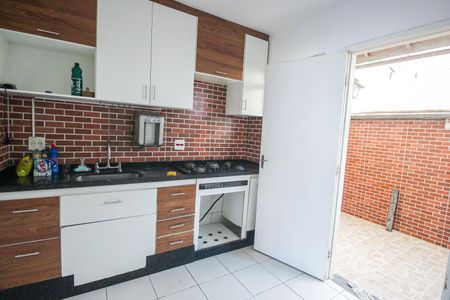 Casa para alugar com 77m², 2 quartos e 1 vagaCozinha