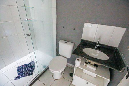 Casa para alugar com 77m², 2 quartos e 1 vagaBanheiro