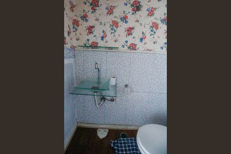 Casa para alugar com 77m², 2 quartos e 1 vagaLavabo