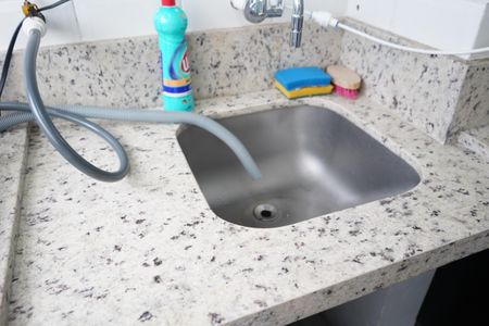 Apartamento à venda com 61m², 2 quartos e 1 vagaÁrea de Serviço