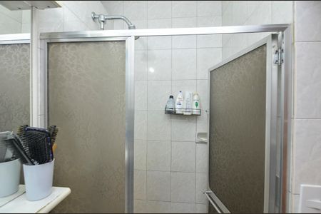 Apartamento à venda com 100m², 3 quartos e 1 vaga Apartamento à venda com 100m², 3 quartos e 1 vagaBanheiro da Suíte