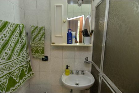Apartamento à venda com 100m², 3 quartos e 1 vaga Apartamento à venda com 100m², 3 quartos e 1 vagaBanheiro da Suíte