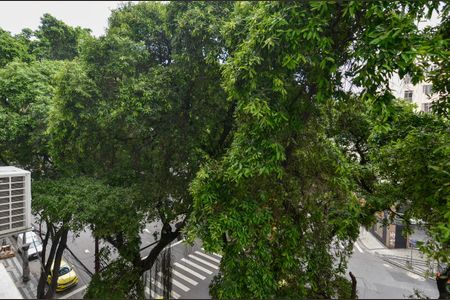 Apartamento à venda com 100m², 3 quartos e 1 vaga Apartamento à venda com 100m², 3 quartos e 1 vagaSala