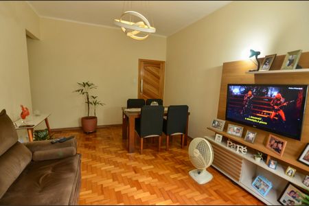 Apartamento à venda com 100m², 3 quartos e 1 vaga Apartamento à venda com 100m², 3 quartos e 1 vagaSala