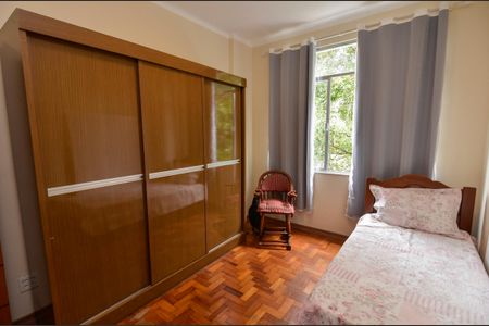 Apartamento à venda com 100m², 3 quartos e 1 vaga Apartamento à venda com 100m², 3 quartos e 1 vagaSuíte