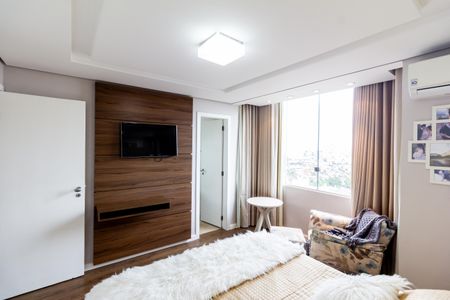 Apartamento para alugar com 135m², 2 quartos e 1 vagaSuíte