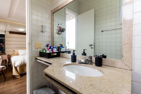 Apartamento para alugar com 135m², 2 quartos e 1 vagaBanheiro da Suíte