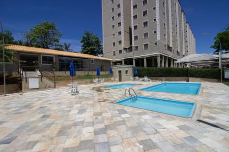 Apartamento para alugar com 62m², 2 quartos e 2 vagasÁrea comum - Piscina