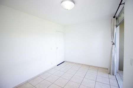 Sala de apartamento para alugar com 2 quartos, 62m² em Cabral, Contagem
