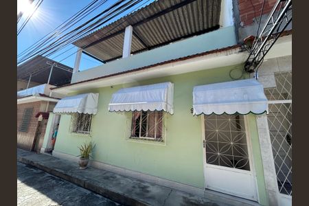 Casa à venda com 150m², 4 quartos e 1 vagaFachada